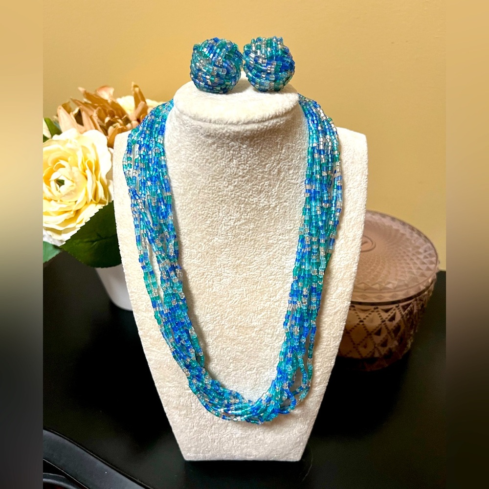 Vintage earring & Necklace Light Blue Fine Beaded Jewelry Set Fashion